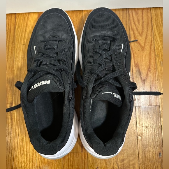 Nike Uplift SC Running Shoes Sneakers Black White IB2765-002 Men's Size 11 - Picture 5 of 10